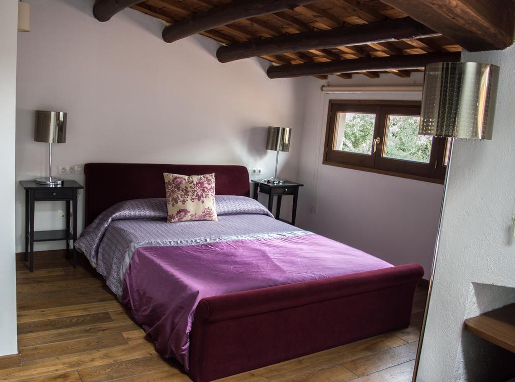 L'Argolla Hotel-Pizzeria Санта-Колома-де-Фарн Экстерьер фото